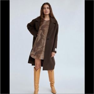 BNWT aritzia Wilfred dress in size S 🤎